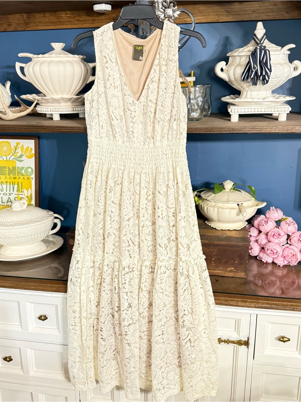 Taylor Cream Lace Midi Dress